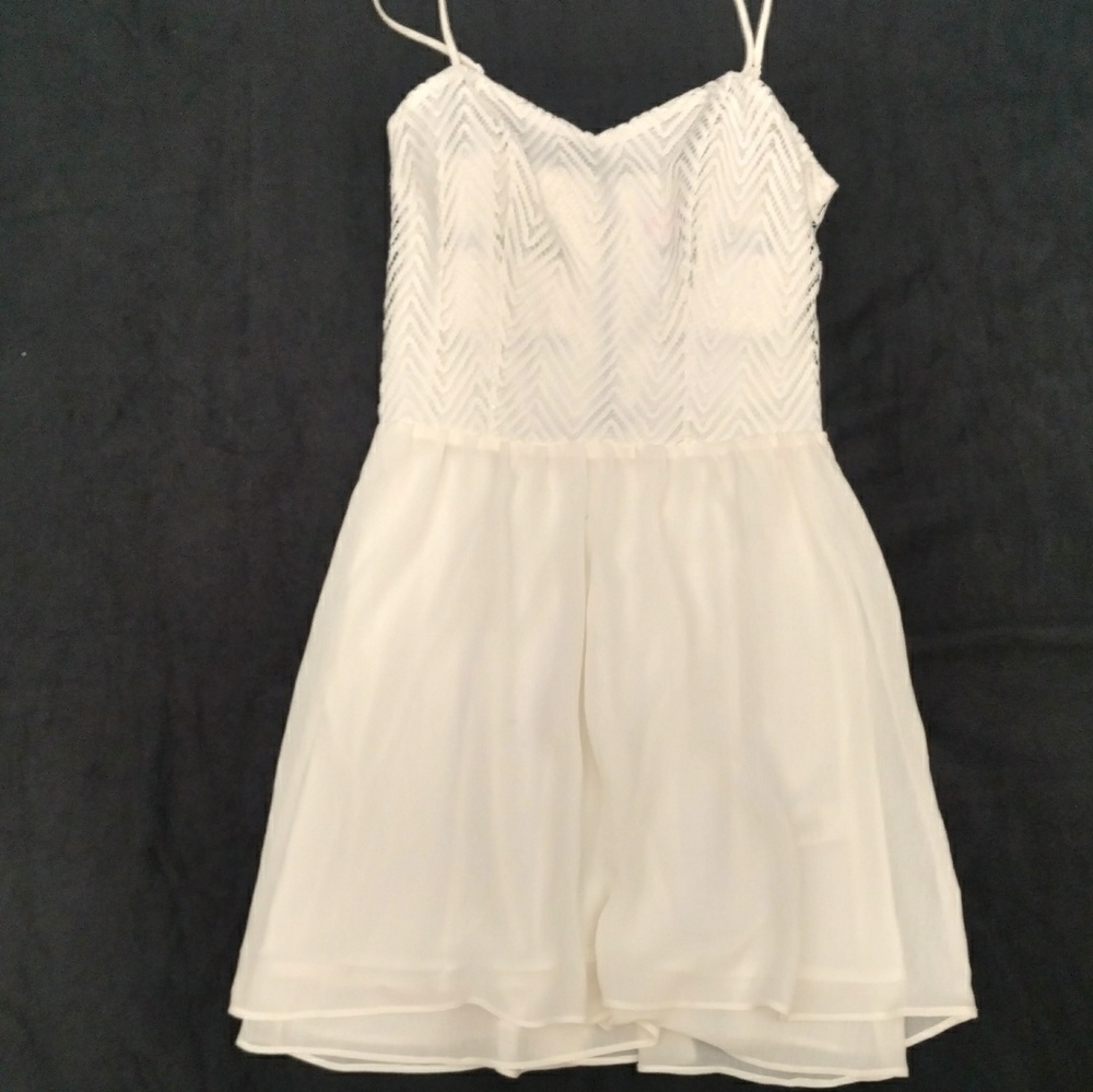 Size 3 Candies dress